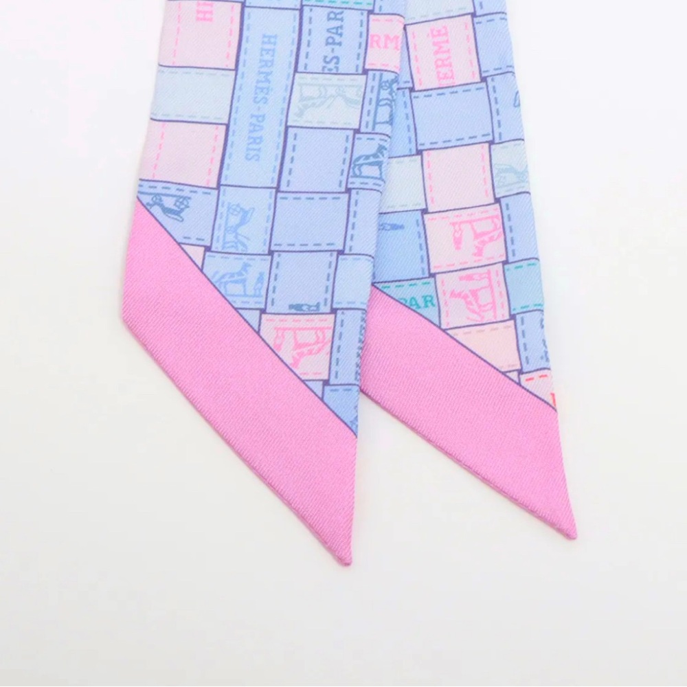 Hermès Bolduc au Carre Silk Pink and Blue Twilly Scarf - Picture 2 of 7